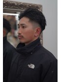 カット　パーマ　フェード　シェービング　ヘッドスパ