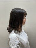 酸性ストカール強めの毛先ワンカール外ハネスタイル