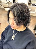 栃木メンズスパイラルパーマセンターパートウルフサーフカール