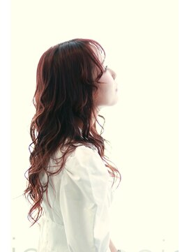 ニライヘアー(niraii hair) 巻き髪　ロング
