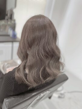 ノア(Noa) アッシュグレー