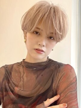 イヴォークトーキョーオーサカ(EVOKE TOKYO osaka) ハイトーンカラー ミルクティーベージュ ハンサムショート