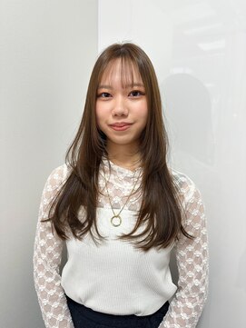 エミュ 中央駅店(eMu) ロングレイヤーカット