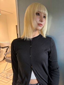 ディープシー(Deep Sea) ブロンドヘア/ハイトーン/抜きっぱなし