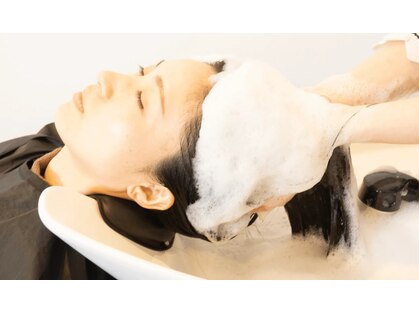 サスペンドヘアー(suspend hair)の写真