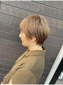 ショートボブ/ベージュ系カラー/ハイトーン/ワンブリーチ