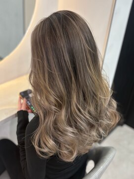 ラピス 福岡天神店(Lapis) やまでぃーハイトーンブリーチ&ダブルカラーエクステ髪質改善