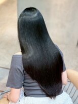 シーシンジュク 新宿南口(Sea shinjuku)&nbsp;ココアベージュ×レイヤー[小顔/黒髪/オリーブグレー]