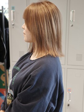 ウィム(wim) 『ミルクティーベージュ』ブリーチカラー/肩ボブ/結べるボブ