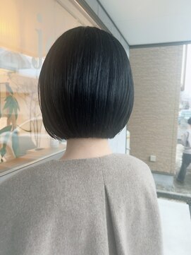 ジョワイユヘアーデザイン(Joyeux) joyeuxミニボブ