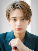 オーシャントーキョー サニー 原宿(OCEAN TOKYO Sunny)&nbsp;フェザーパーマセンターパートニュアンスパーマ韓国マッシュ黒髪