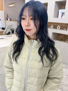 アロ 大阪梅田(alo) 【momoa】ブルーカラー《ブリーチ/大阪梅田》