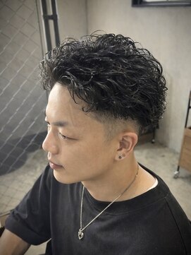 ジ オブスキュア(THE OBSCURE) ミヤギリョータパーマ