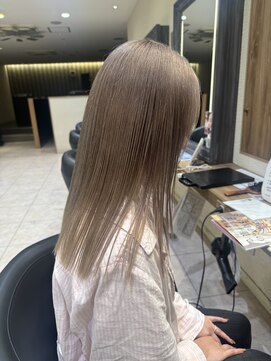 ケンジ 横須賀中央(KENJE) ミルクティーベージュ/ブリーチ/横須賀/髪質改善/オージュア