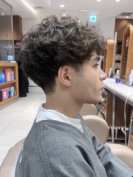 ピークアブー アヴェダ ギンザシックス(PEEK-A-BOO AVEDA GINZASIX) 【マッシュヘア】　スペインカール　癖毛　ウェーブ　◆