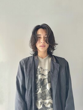 ハウス(HAUS.) 刈り上げセンターパート/波巻きツイストスパイラル/横浜