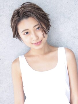 コクーン(Cocoon) [中村 マサアキ]大人かきあげのビューティショート☆