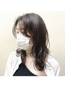 エストアール フクオカ 福岡博多店(est-r. Fukuoka) ウエービーウルフ