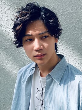 ゼンコー キチジョウジ シェール(ZENKO KICHIJOJI chere) アップバングのショートヘア[廣瀬晴菜]