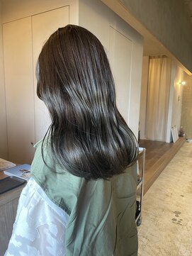 シー 岡崎(,SHE) 大人ガーリー/チョコレート/モード/プリカール/岡崎/東岡崎