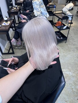 メリー オオサカ(Merly Osaka) 艶ホワイト