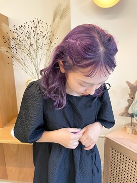 コハク(COHAKU) ちょっぴり個性的にヴァイオレットカラー