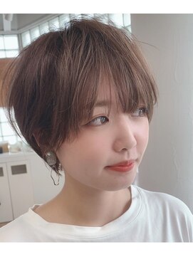 リファ(rifa) 前髪が可愛いマッシュショート