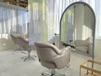 インスヘアー 梅田(INCE HAIR)の写真/【梅田駅/徒歩3分】何度でも通えるお財布に優しい価格☆トレンドと似合わせを叶える本命サロンINCE HAIR