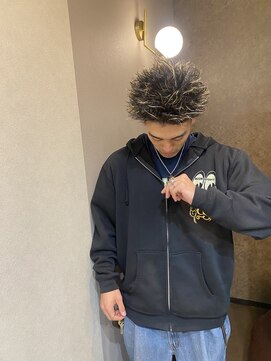 ミューズ 守山店(MUSE) ハードツイストハイライト