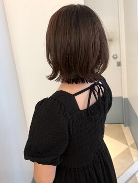 ローネス 銀座(LONESS) レイヤーボブ透明感ブラウンベージュカラー大人ボブくびれボブ