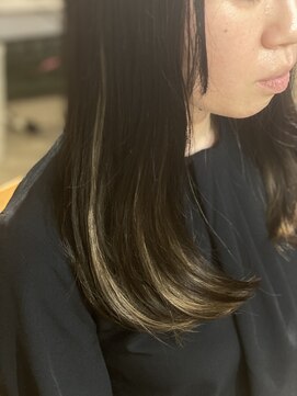 ツムグ 代官山店(TUMUGU) 大人可愛いビビッドカラー白髪ぼかし/インアナカラーグレージュ