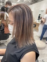 アヴァンス 京橋店(AVANCE)&nbsp;巻きなしでも立体的で可愛い！ハイライトグラデーション@京橋