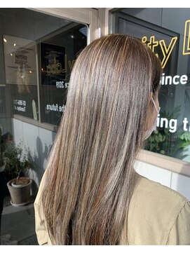 シティラボ(city Labo) 違いを見せる3Dカラーリング