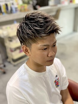 モウ(mow)の写真/【Cut¥3800】男のカッコイイを知り尽くしたベテランスタイリストの技術を通いやすい価格で…☆当日予約もOK