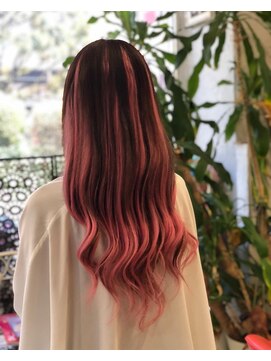 ボンビィヴァン(bon-vivant) チョコブラウンカラーにイチゴ色シールエクステ