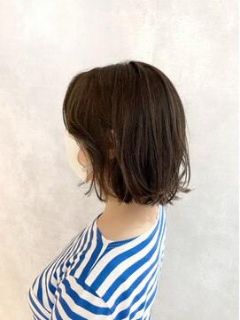 アイディール(:ideal) 20代30代40代☆オリージュ×ルーズなスタイリングで今っぽボブに