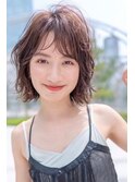前髪かき上げイメチェンイヤリングカラーラベンダーカラーくびれ