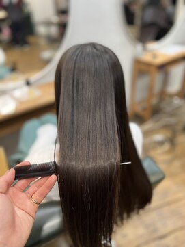 クオーレ(CUORE) 髪質改善/酸性縮毛矯正/カット/カラー/トリートメント