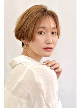 ハートボックス 四谷店(Heart box) 【凛とした表情に】緩やかなウェーブでフェミニンに