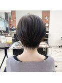 松山市/20代/30代/40代/後頭部のまるみがきれいなショート