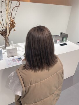 レフ(LEF) スモーキーベージュ/ダブルカラー/ケアブリーチ/ハイトーン