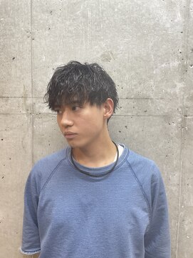 デフカッヅ 北千住(DEF CUTZ) ツイスパマッシュ