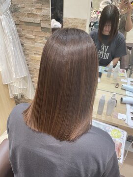 グレースバイハピネス(grace by happiness) 髪質改善 髪質整形 縮毛矯正 ナチュラルストレートボブ ミニボブ