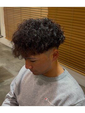 グランデュール 浜松小豆餅店(GRANDEUR) 外国人風スペインカール