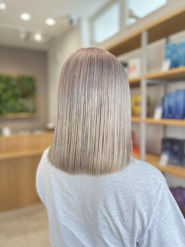 リル 新浜店(LiL) ハイトーンベージュカラー葉田14