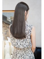 アリー 原宿 表参道(ALLY)&nbsp;ALLY宍戸　暗い髪でもおしゃれ透け感が叶うチャコールグレー