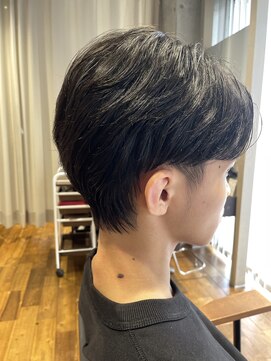 リバイブ ヘアー リュッカプラス(Revive Hair Lycka+) 骨格補正で決まるナチュラルメンズショート