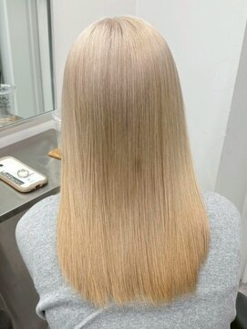 ウィコ 新宿(WICO) ホワイトベージュ[新宿駅/オリーブグレー/ココアベージュ]