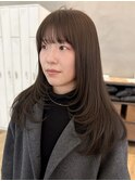 抜け感抜群たっぷりレイヤーカット