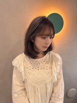 コロレ(COLORE)&nbsp;顔まわりカット/レイヤーミディ/くびれ/30代40代大人